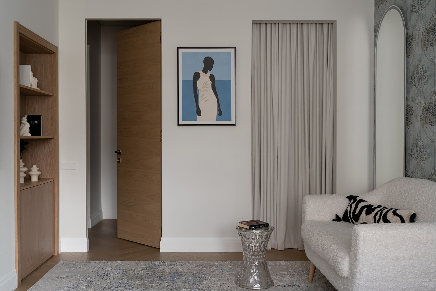 Эклектичный интерьер просторной квартиры в Казани — проект Алены Ольхиной