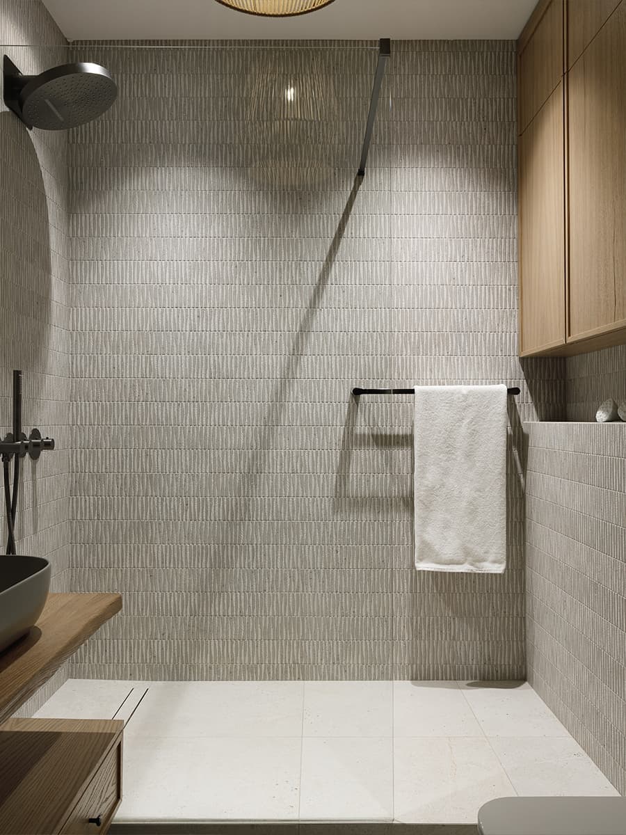 Теплые сдержанные оттенки в интерьере квартиры для дружной семьи — проект Starikova.Architects