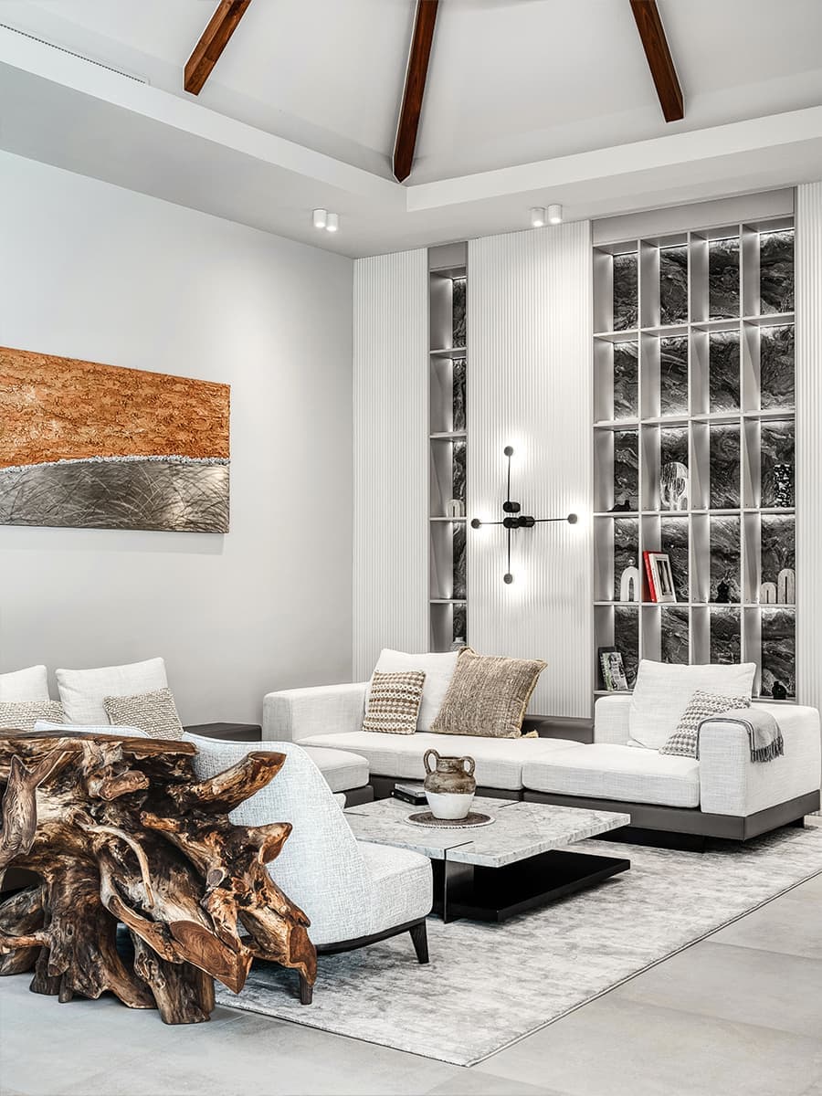 Современный интерьер гостевой виллы в окружении пальм — проект студии LichkoArchitects