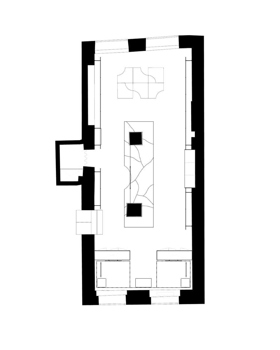 Сталь и ритмичные LED-панели в интерьере магазина купальников — проект Полины Черняк
