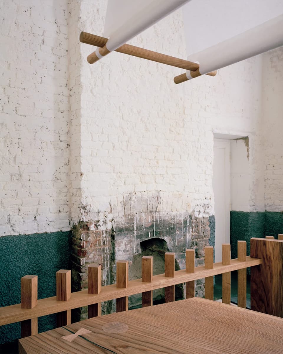 Интерьер британского паба на стыке трех культур — проект Леопольда Банкини