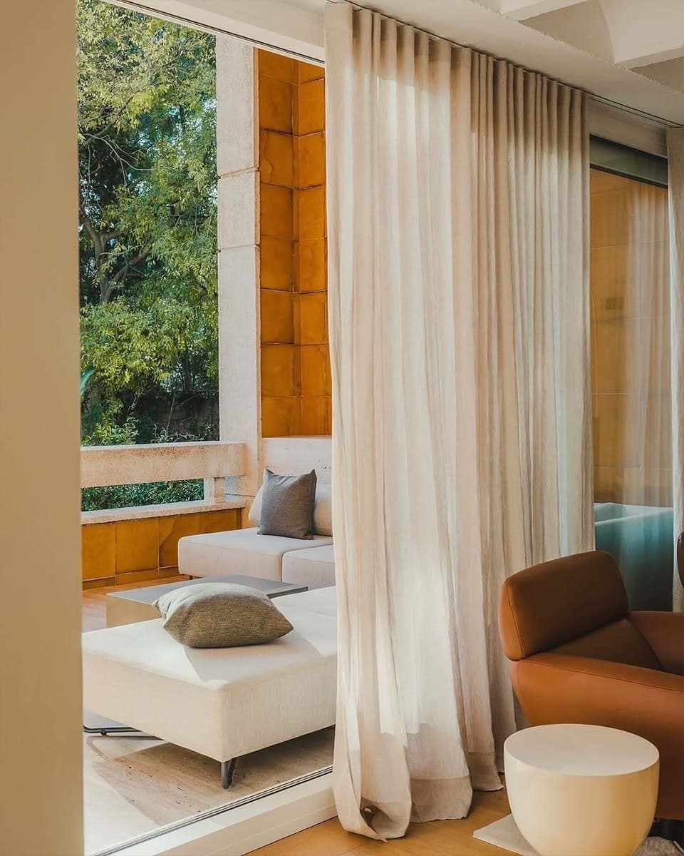 Переосмысление бруталистской архитектуры в интерьере квартиры-дуплекса — проект LOBB Studio