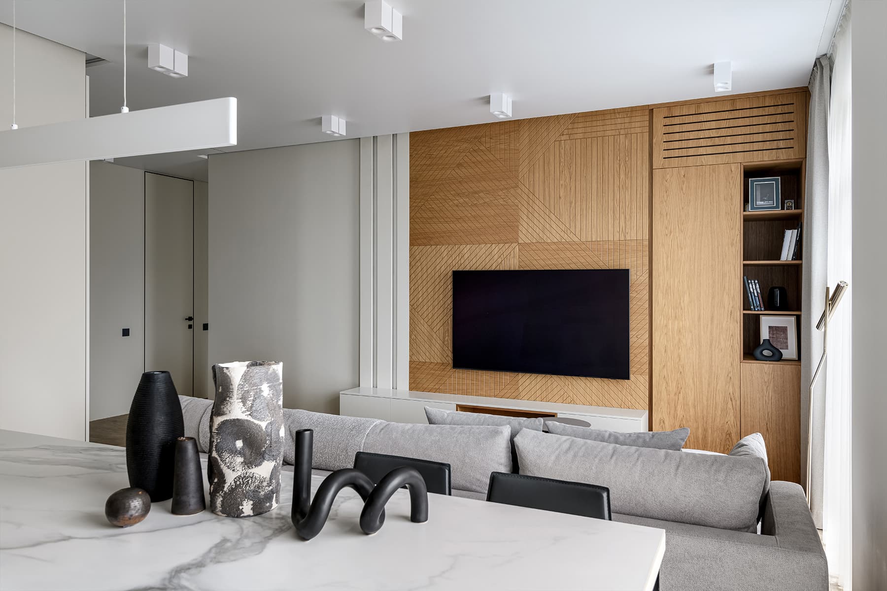 Выверенные пропорции в интерьере квартиры для молодой семьи — проект BULOVICH STUDIO