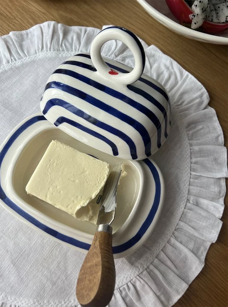 10 небанальных масленок для эстетичных сервировок