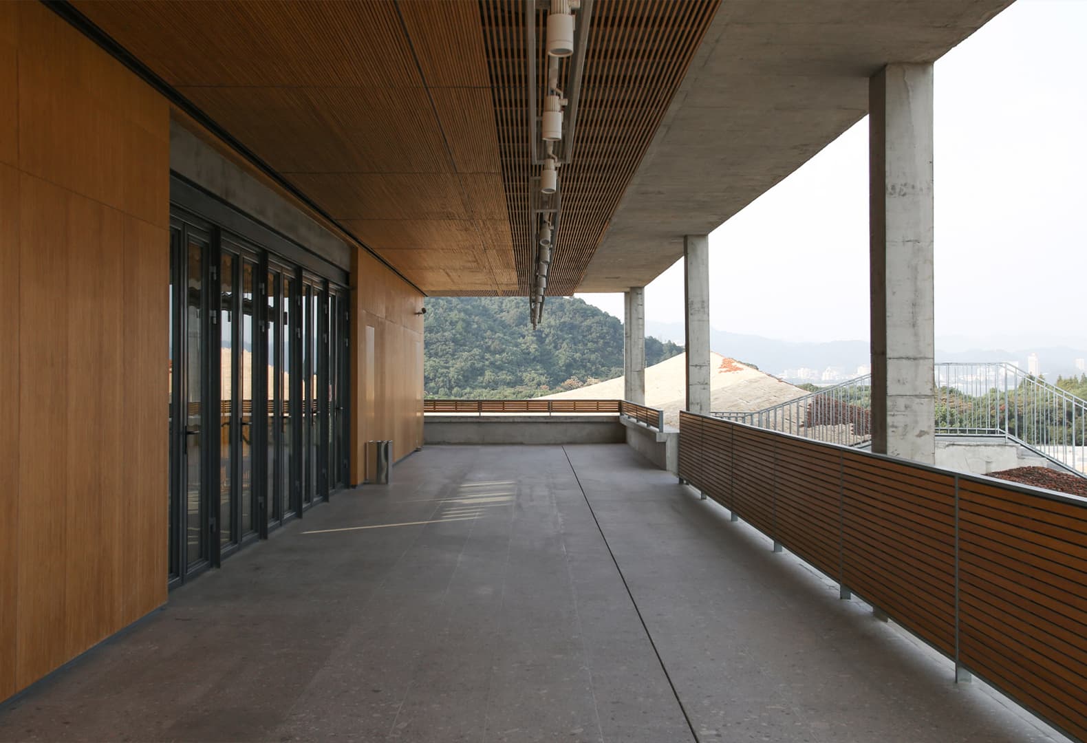 Прошлое и будущее в практике Amateur Architecture Studio