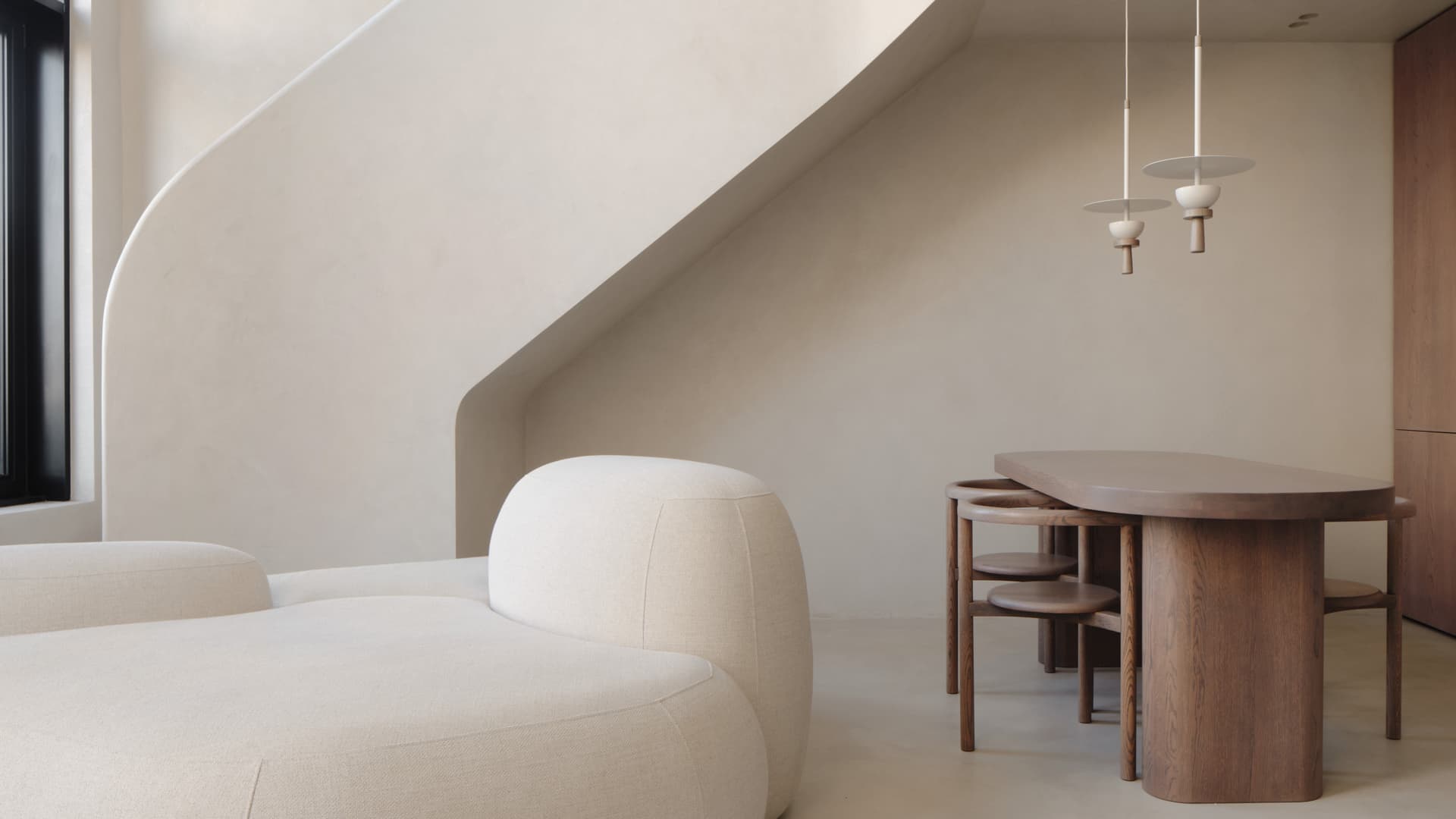 Эстетский интерьер екатеринбургской квартиры под сдачу в аренду — проект команды архитекторов А77