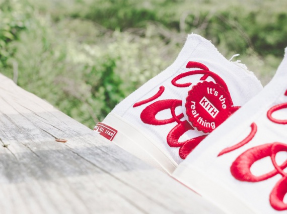 Kith и Coca-Cola запускают собственную модель легендарных кед Converse