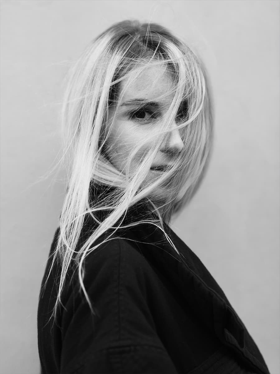 За кем следить: 10 современных выпускников Строгановки