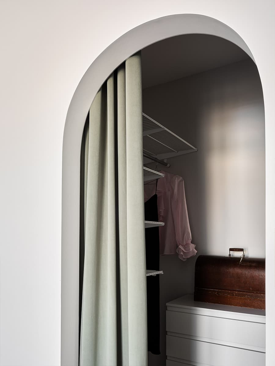 Связь поколений в интерьере уютной квартиры в старом фонде — проект Ольги Цуриковой