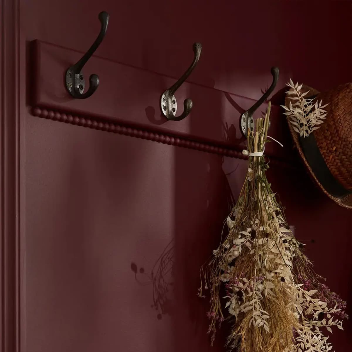 Silhouette AF-655. Benjamin Moore