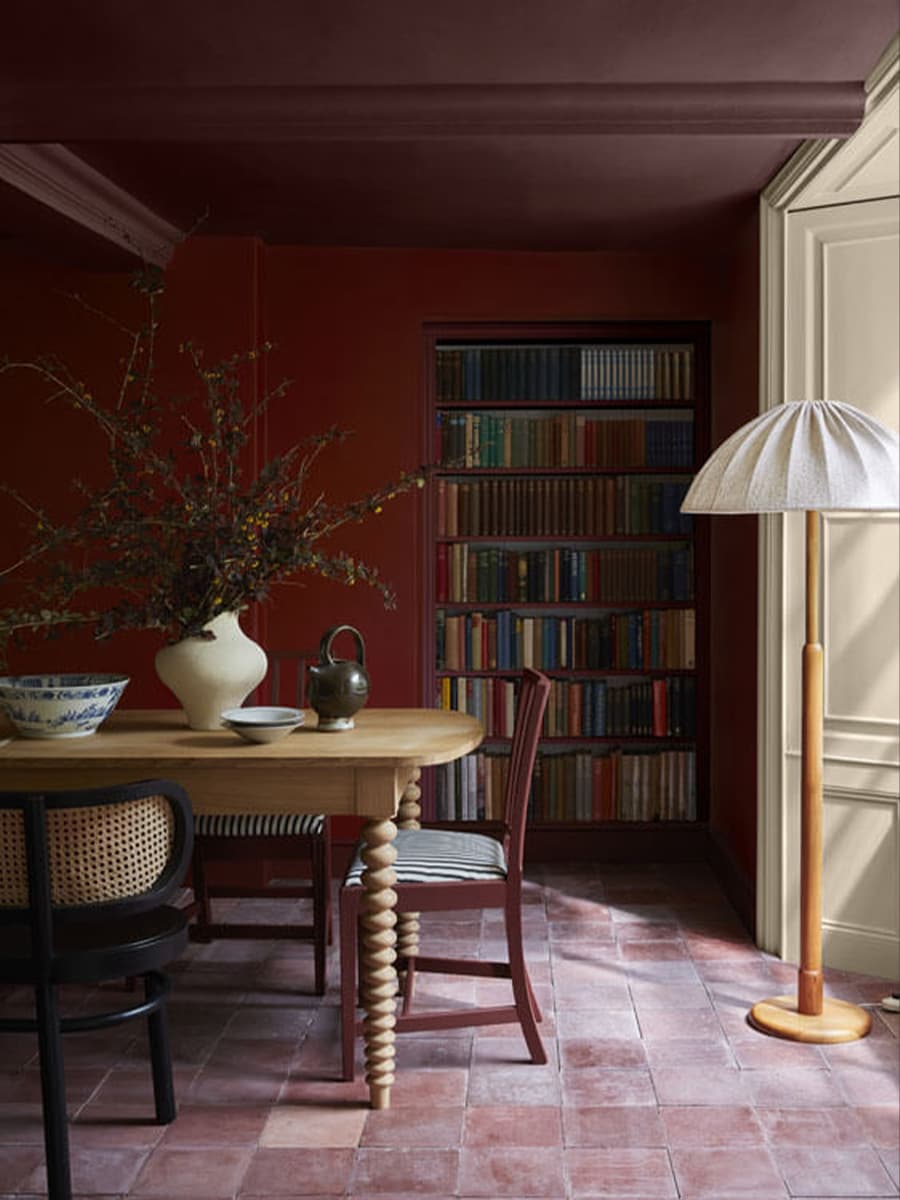 Silhouette AF-655. Benjamin Moore