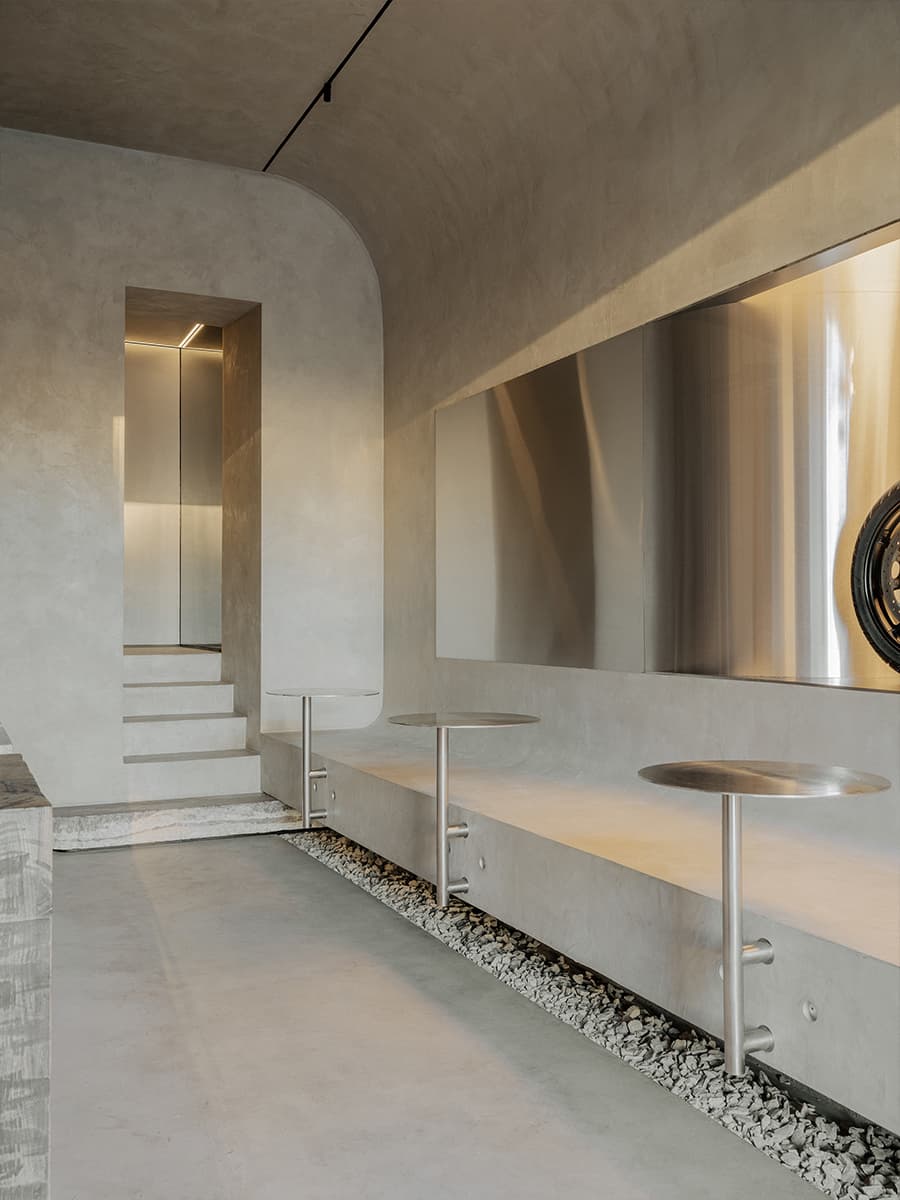 Брутальный интерьер «места силы» для любителей экстремального спорта — проект MARAT MAZUR Interior Design