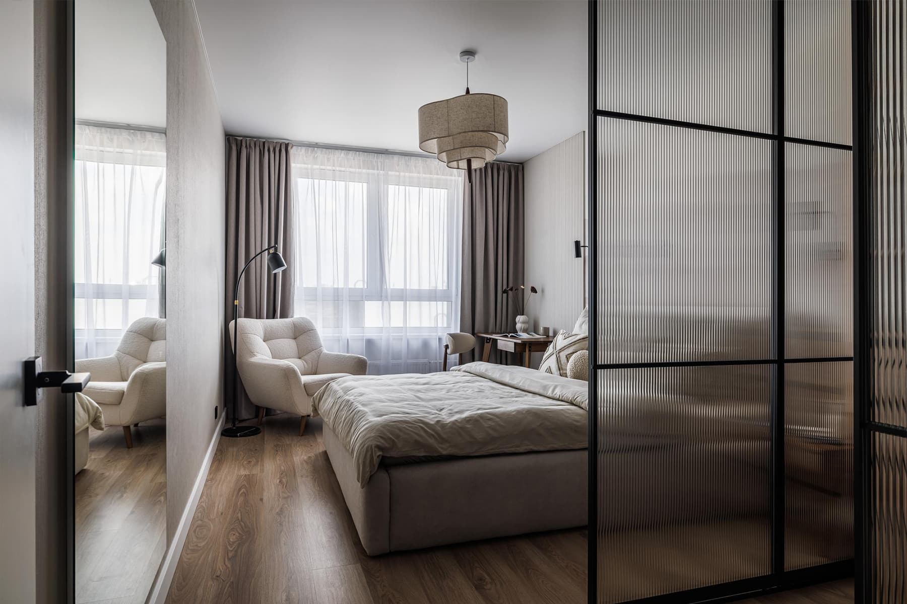 Сдержанный интерьер квартиры для молодой пары — проект Елизаветы Краснопёровой