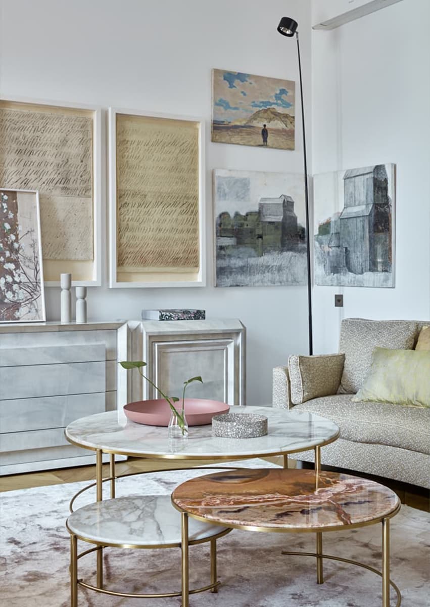 Интерьеры с винтажной мебелью и светом