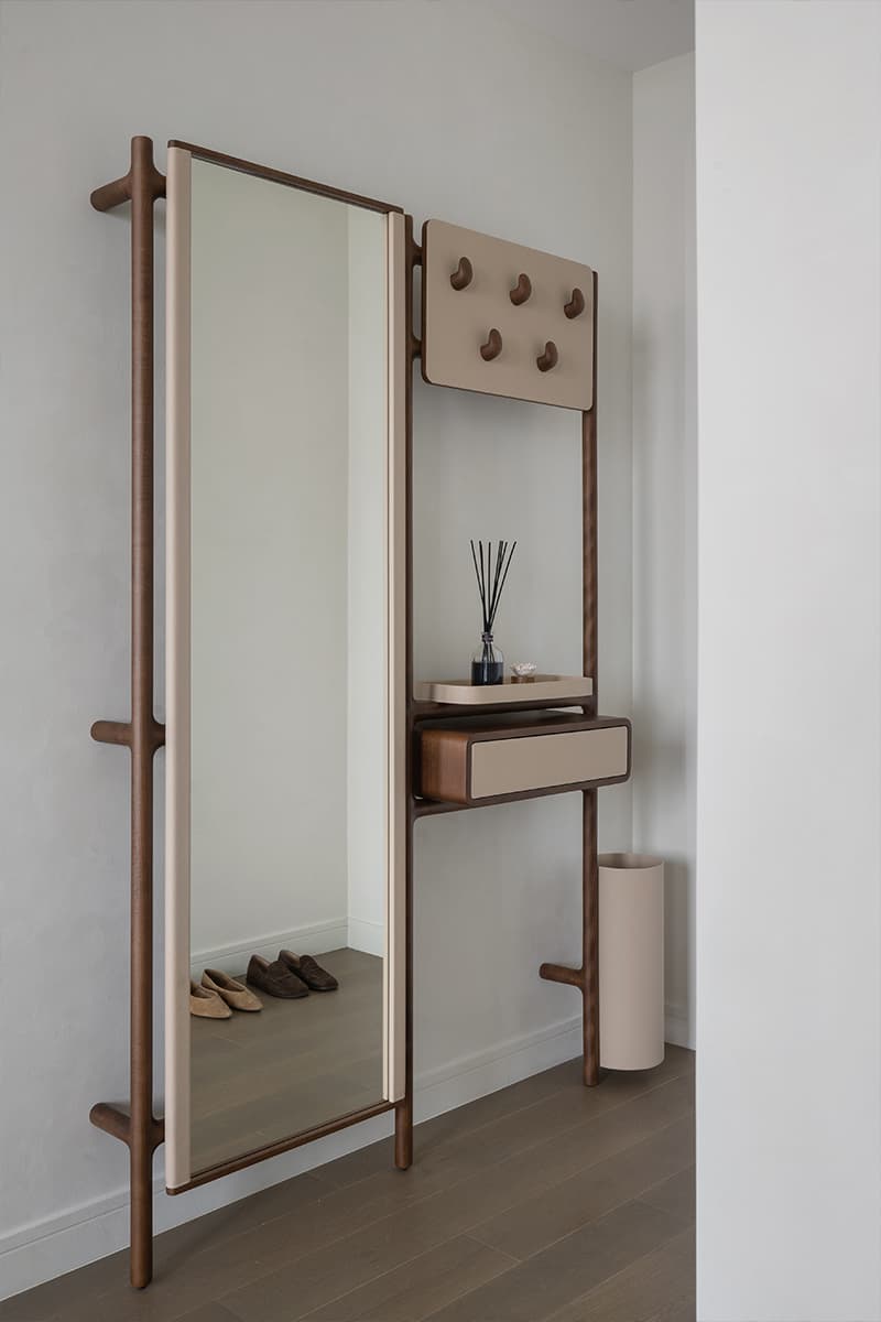 Современный интерьер квартиры с большими окнами — проект Виктории Вольвач