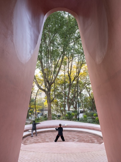 В Шанхае построили «мост счастья»