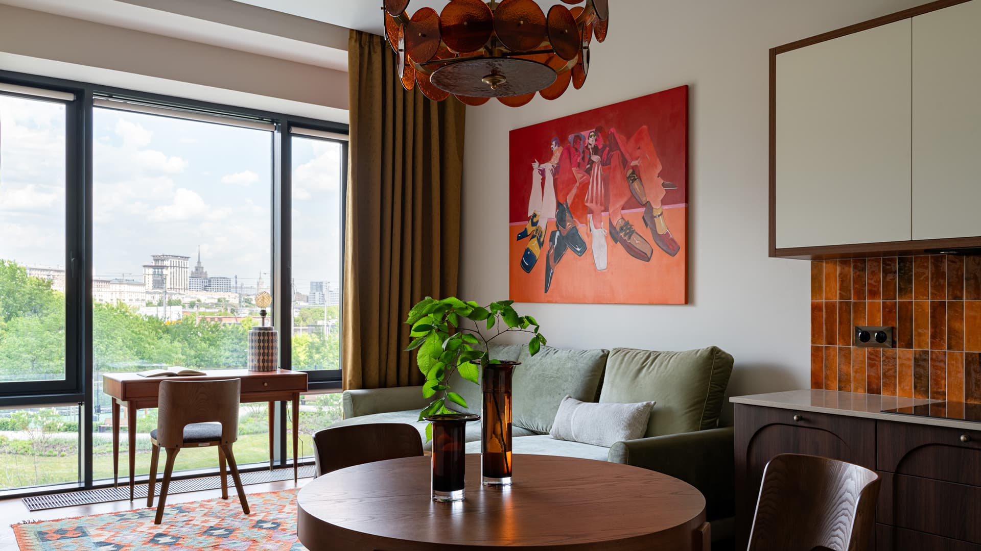 Эклектичный декор в интерьере квартиры с видом на Москва-Сити — проект Любови Вербах