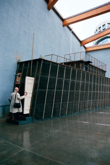 Музей «ЗИЛАРТ» представил инсталляцию Александра Бродского