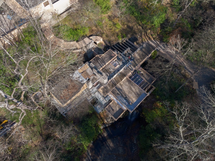 В Пенсильвании реконструировали Дом над водопадом Фрэнка Ллойда Райта