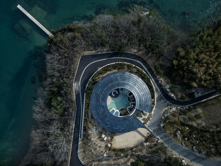 Студия BIG построила виллы для японской сети отелей Not A Hotel