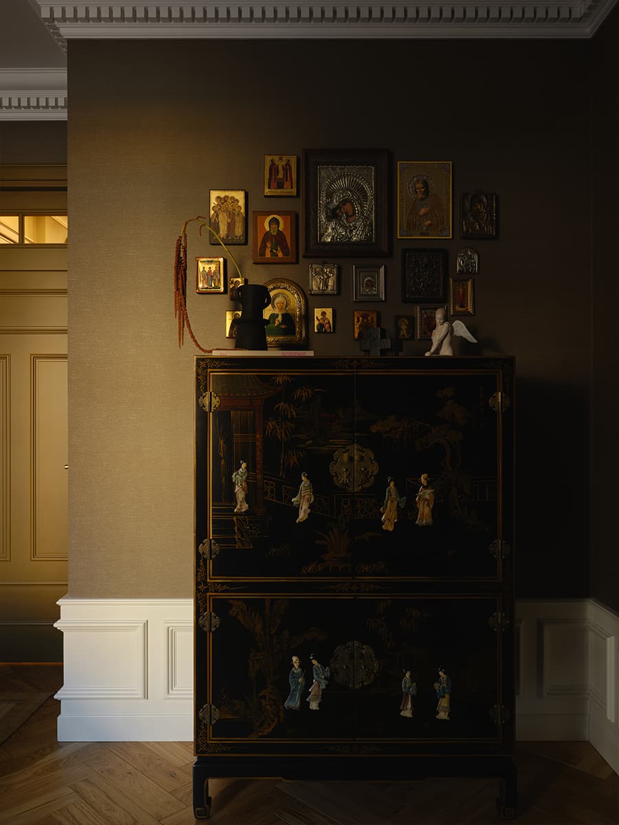 Колоритный интерьер квартиры с винтажными деталями — проект студии дизайна и декора MISURA HOME