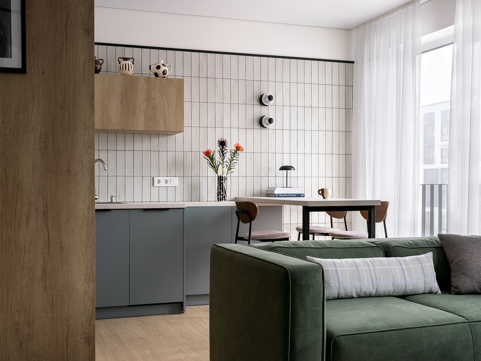 Графичные детали в светлом интерьере для молодой девушки — проект Маргариты Павелко