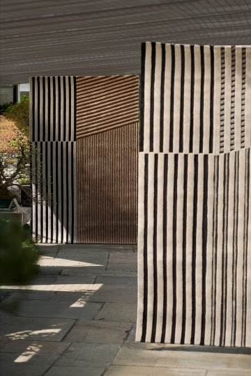 Кенго Кума разработал коллекцию ковров для Jaipur Rugs