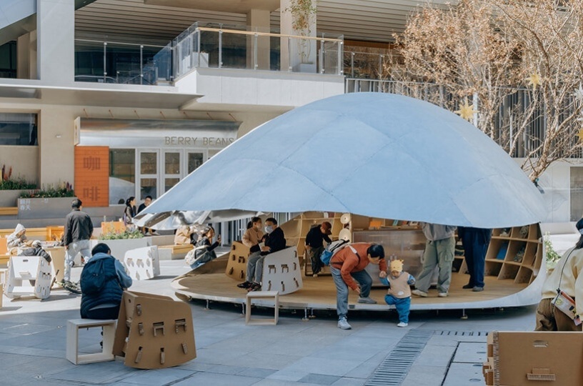 LUO Studio спроектировала миниатюрную общественную библиотеку