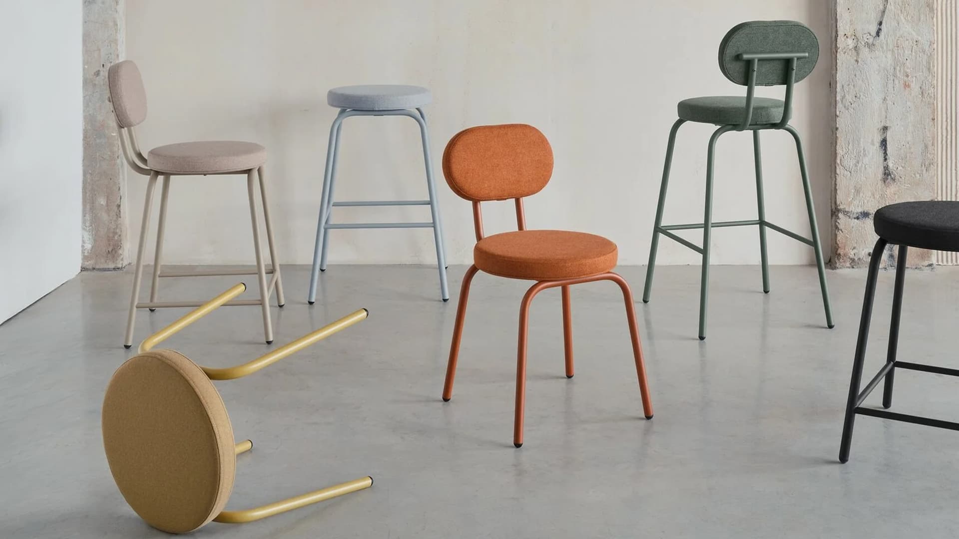 10 лучших стульев локальных брендов до 30 000 рублей: выбор редакции Design Mate 10 лучших стульев локальных брендов до 30 000 рублей: выбор редакции Design Mate
