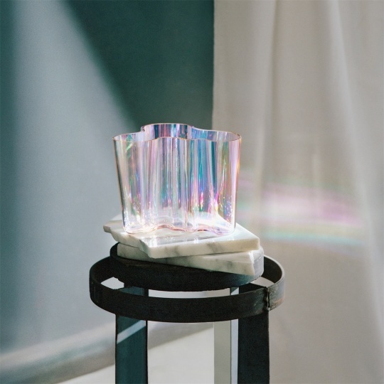 Iittala выпустит юбилейную серию ваз Алвара Аалто, посвященную шести городам