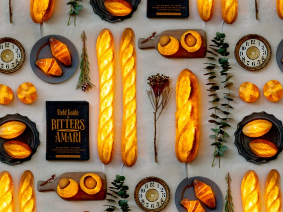 Дизайнер из Японии представил светильники из настоящего хлеба