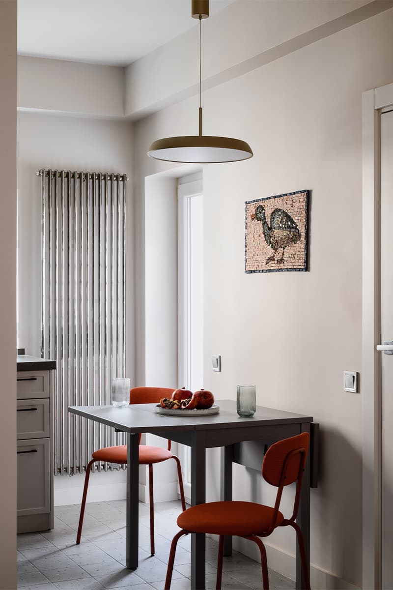 Активный color-blocking в интерьере квартиры в Сербии — проект Наты Истоминой