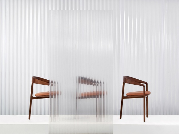 Австралиец Том Фередей разработал коллекцию мебели для магазина Louis Vuitton