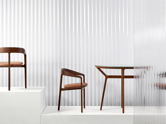 Австралиец Том Фередей разработал коллекцию мебели для магазина Louis Vuitton