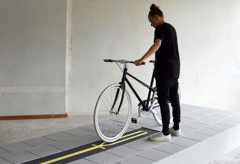 Парковочный механизм для велосипеда от Милау Бергс
