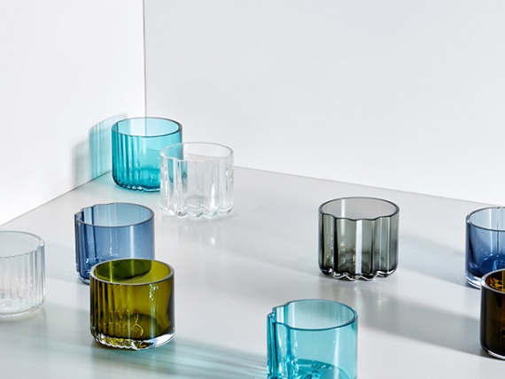 Zaha Hadid Design представили коллекцию стеклянной посуды «Pulse»