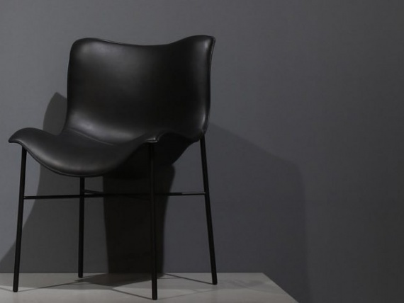 Iskos-Berlin сделали стул, который красиво стареет