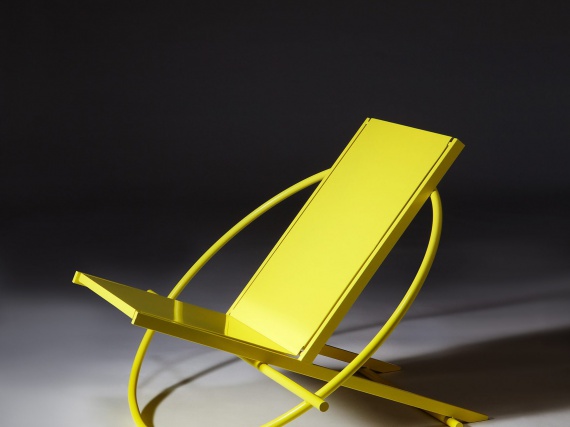 Студенты Университета Аалто придумали 12 стульев для медитации
