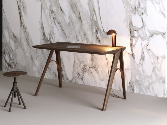 Французско-португальский дизайнер сделал стол, вдохновленный Порту