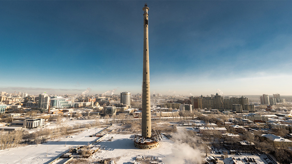 Екатеринбургу сносят башню