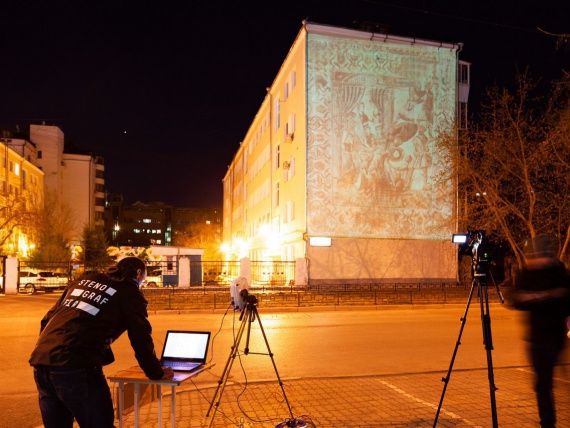 Робот-принтер напечатает репродукцию античной фрески в Екатеринбурге