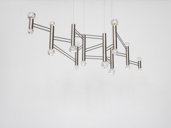 Нью-Йоркские дизайнеры сделали светильники из стеклянных трубок