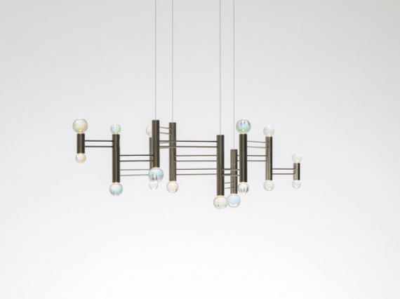 Нью-Йоркские дизайнеры сделали светильники из стеклянных трубок