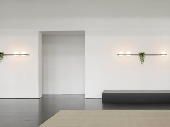 Дизайнеры Vibia сделали светильники с горшками для растений