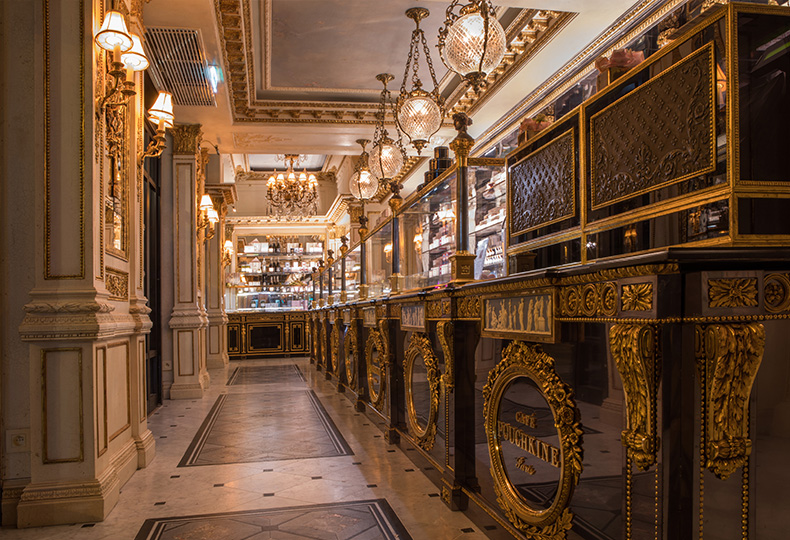«Пушкин» в Париже: русский дворец в османовском особняке