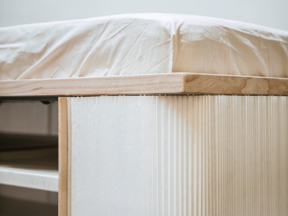 Сеульский дизайнер придумала кровать-шкаф для маленьких пространств