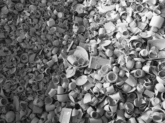 Bentu создали объекты из керамических отходов