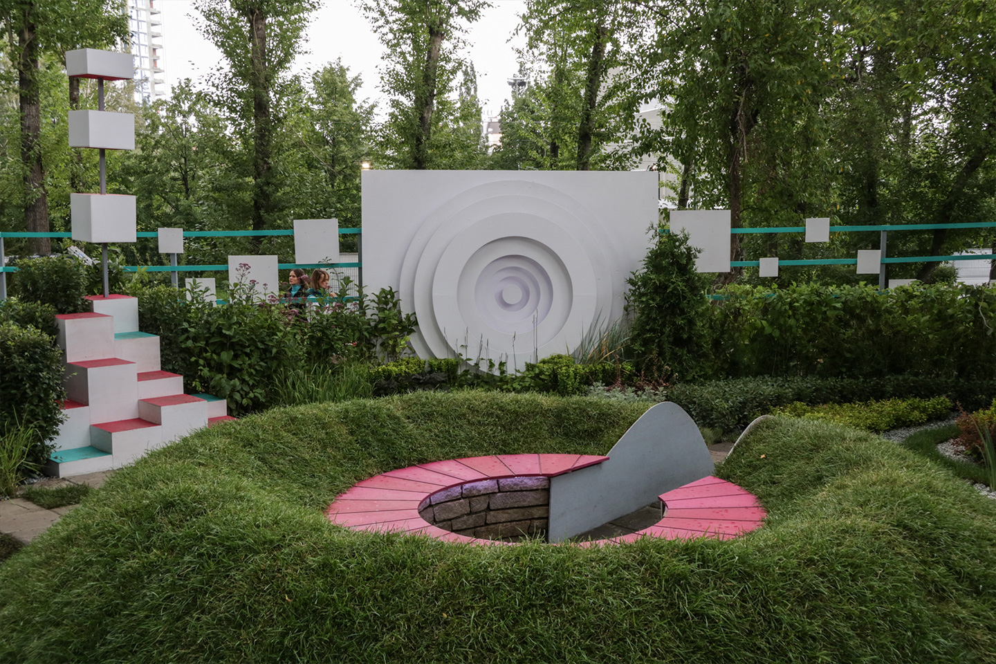 Первый евразийский фестиваль ландшафтного искусства «Атмосфера» в Екатеринбурге