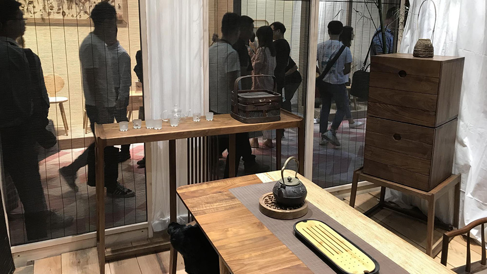Личный опыт: Настя Колчина о мебельных выставках в Шанхае