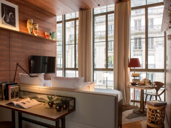 Филипп Старк разработал дизайн нового отеля в Париже